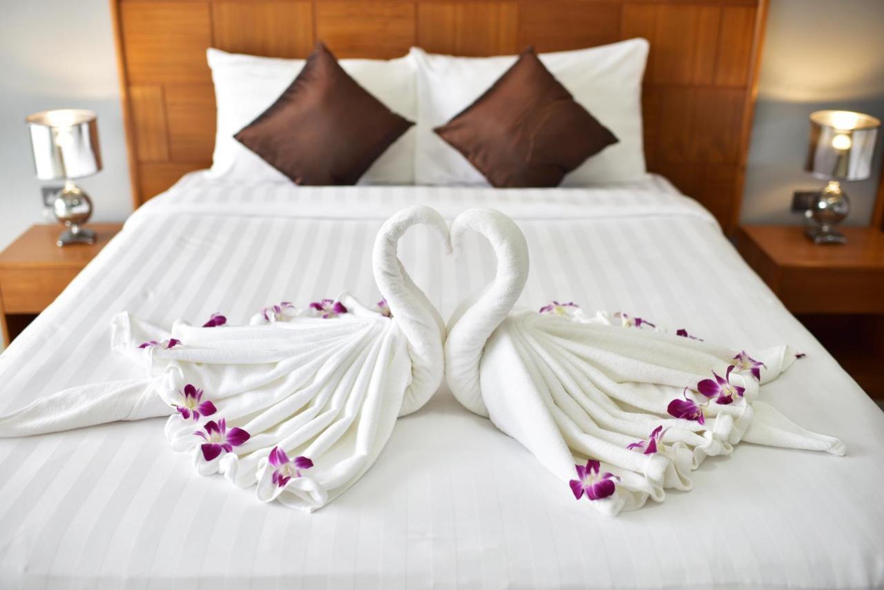 Nice Lagoon Beach Phuket Exterior photo