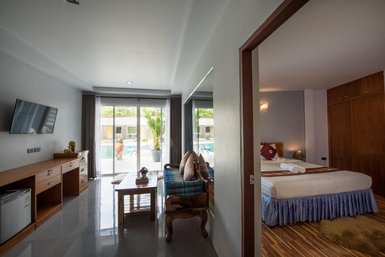 Nice Lagoon Beach Phuket Exterior photo